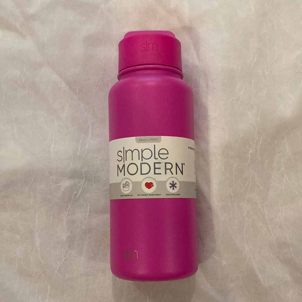 Simple Modern 32 oz Raspberry Vibes Water Bottle